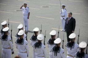 Petr Poroshenko on the frigate "Getman Sagaidachny"