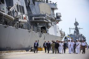 Petr Poroshenko on the frigate "Getman Sagaidachny"