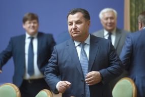 Степан Полторак