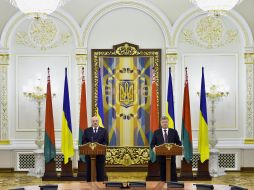 Petr Poroshenko and Alexandr Lukashenko