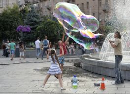 Huge Soap Bubbles