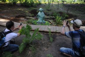 Sculpture of Master Yoda