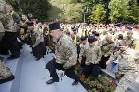 The procession of the UOC-KP