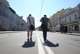 Sahaidachny Street is blocked for traffic