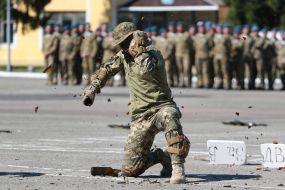 Показательные занятия по боевой подготовке