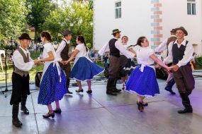 An Entirely Ensemble of Folk Dance