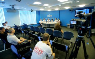 Participants in the press conference
