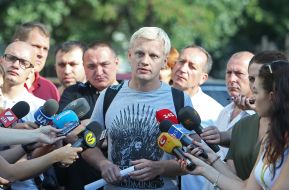 Vitaliy Shabunin answers the questions of journalists