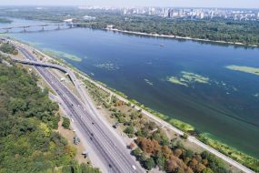View of Naberezhnoe highway and the Dnieper river
