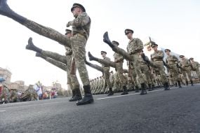 Second rehearsal of parade for Independence Day