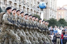 Second rehearsal of parade for Independence Day