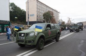 Выставка военной техники "Мощь непокоренных"