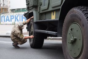 Выставка военной техники "Мощь непокоренных"