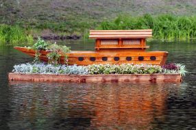 Floating flower beds