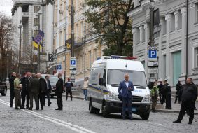Sergei Knyazev, Alexander Turchinov and Serhiy Yarovyy at the scene of the explosion