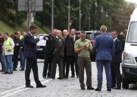 Sergei Knyazev, Alexander Turchinov and Serhiy Yarovyy at the scene of the explosion