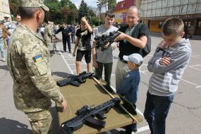 Open Doors Day at the Academy of Land Forces