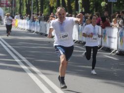 Running in Embroidery on Independence Day