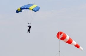 Skydiver