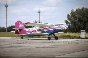 Single-engine biplane AN-2-100