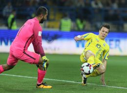 Volkan Babacan, Yevgeny Konoplyanka