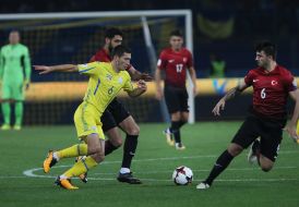 Taras Stepanenko and Ozan Tufan