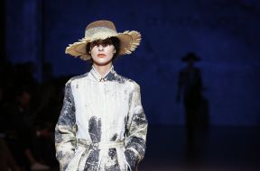 Показ коллекции одежды от Annette Gortz