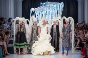 Показ коллекции одежды от Алексея Залевского