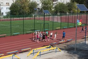 Школьный стадион