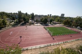 Школьный стадион