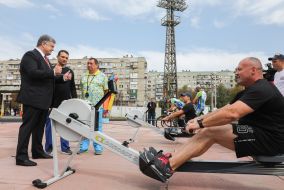 Poroshenko visits training of the Ukrainian team "Invictus Games"