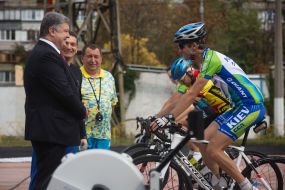 Poroshenko visits training of the Ukrainian team "Invictus Games"