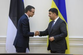 Vladimir Groisman and Sven Mikser