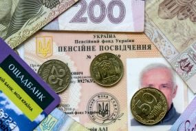 Money on a pension certificate