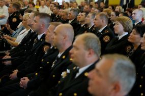 Работники спасательных служб