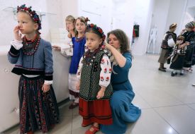 Демонстрация свадебной одежды