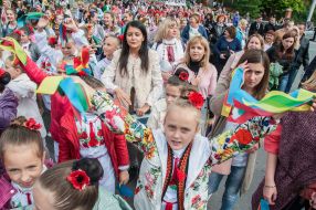 Participants of parade "Poltava embroidered"