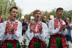 Participants of parade "Poltava embroidered"