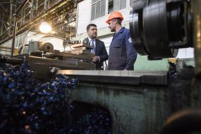 Vladimir Groisman at the State Enterprise "Plant" Electrotyazhmash "