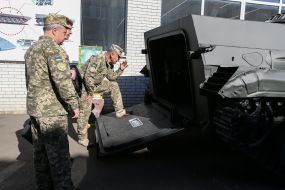 Выставка образцов военной техники