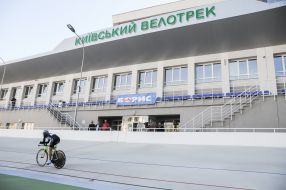 Elena Novikova during an attempt to set a record