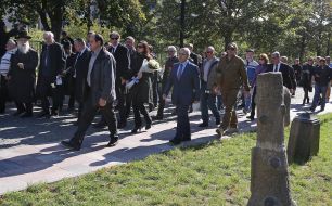 Memorial Walk, dedicated to the victims of Babi Yar