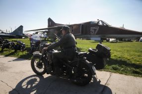 Festival of retro-technics OldCarLand