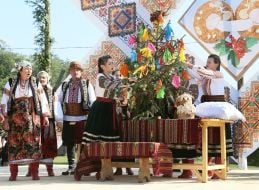 Folklore and ethnographic holiday "Autumn Wedding"
