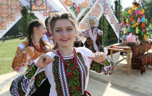 Folklore and ethnographic holiday "Autumn Wedding"