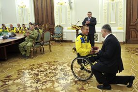 Petro Poroshenko rewards Roman Panchenko