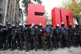 Law enforcers near the office of the party "5.10"