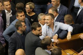 Fight in the hall of Parliament