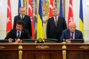 Stepan Kubiv, Petro Poroshenko and Recep Erdogan