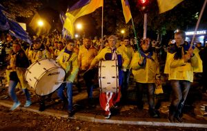 The procession of Ukrainian fans